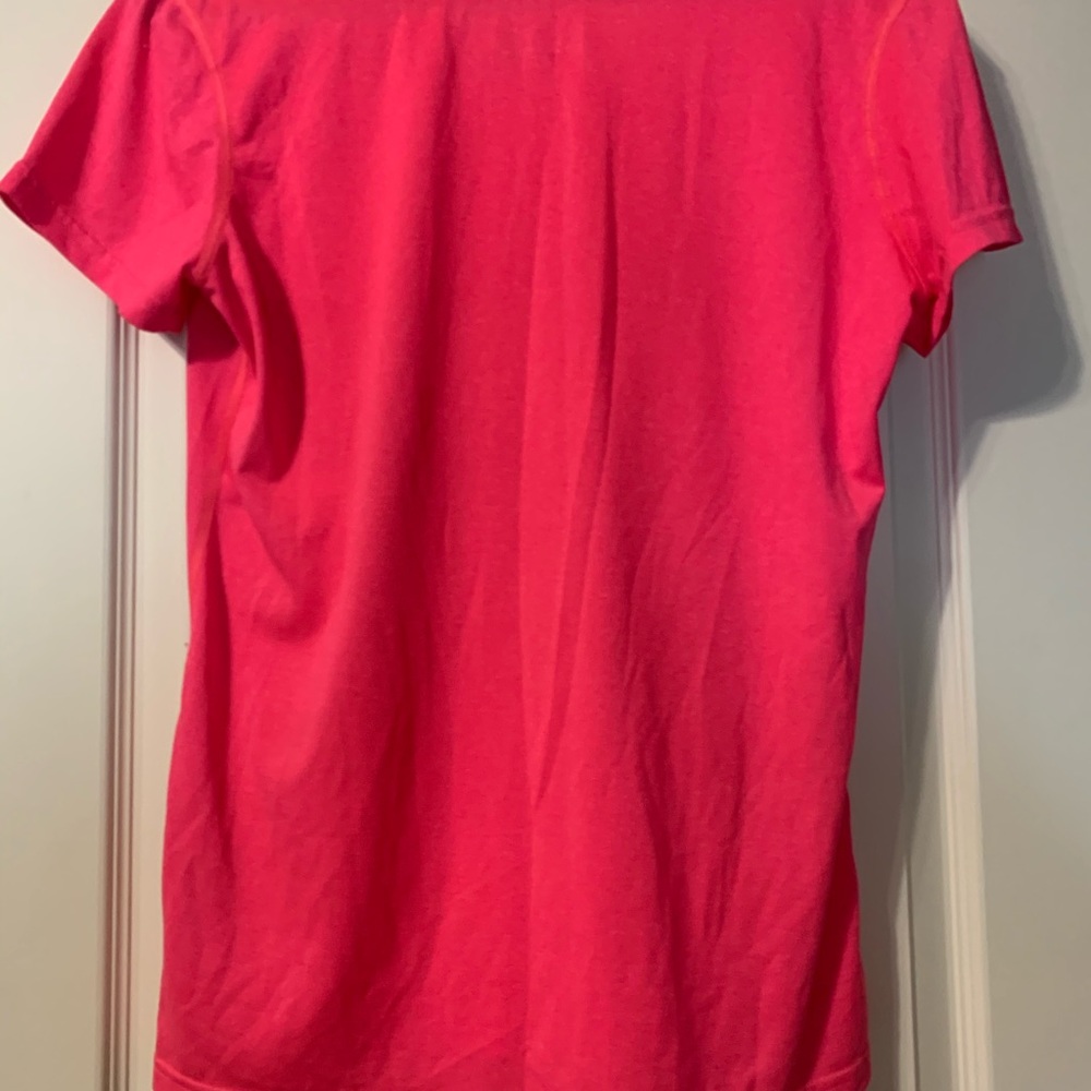 Nike Tee - Picture 3 of 3